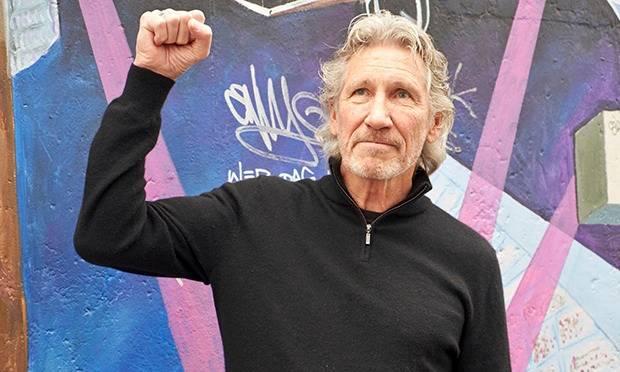 Roger Waters, bass, Pink Floyd.