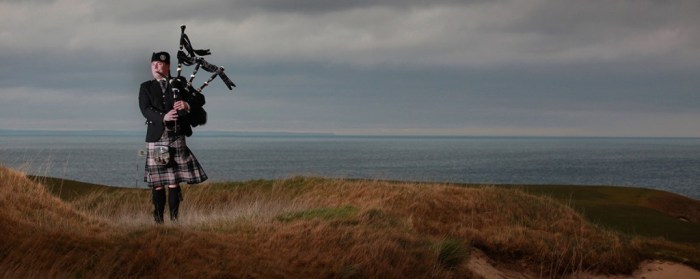 scottish piper